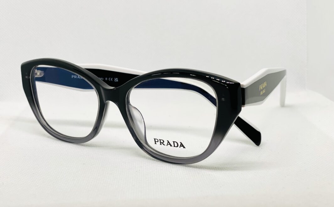 PRADA B/W