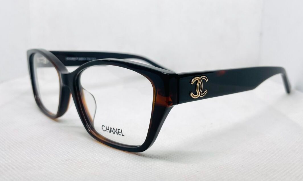 Chanel brown
